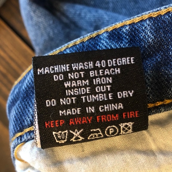 High Waist Distressed Mom Jeans With Tapered Leg - Picture 8 of 8